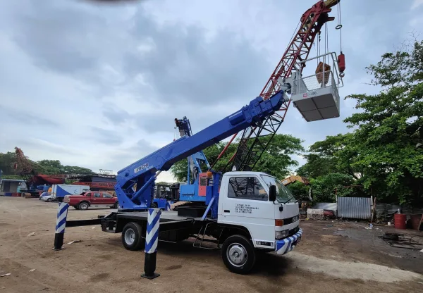 ISUZU NPC1SF-SK200 AICHI